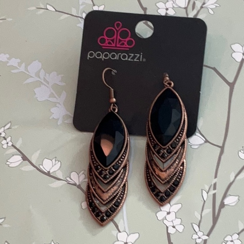 ❄️ Paparazzi | Black and Copper Feather Earrings Shabby Chic Southwestern